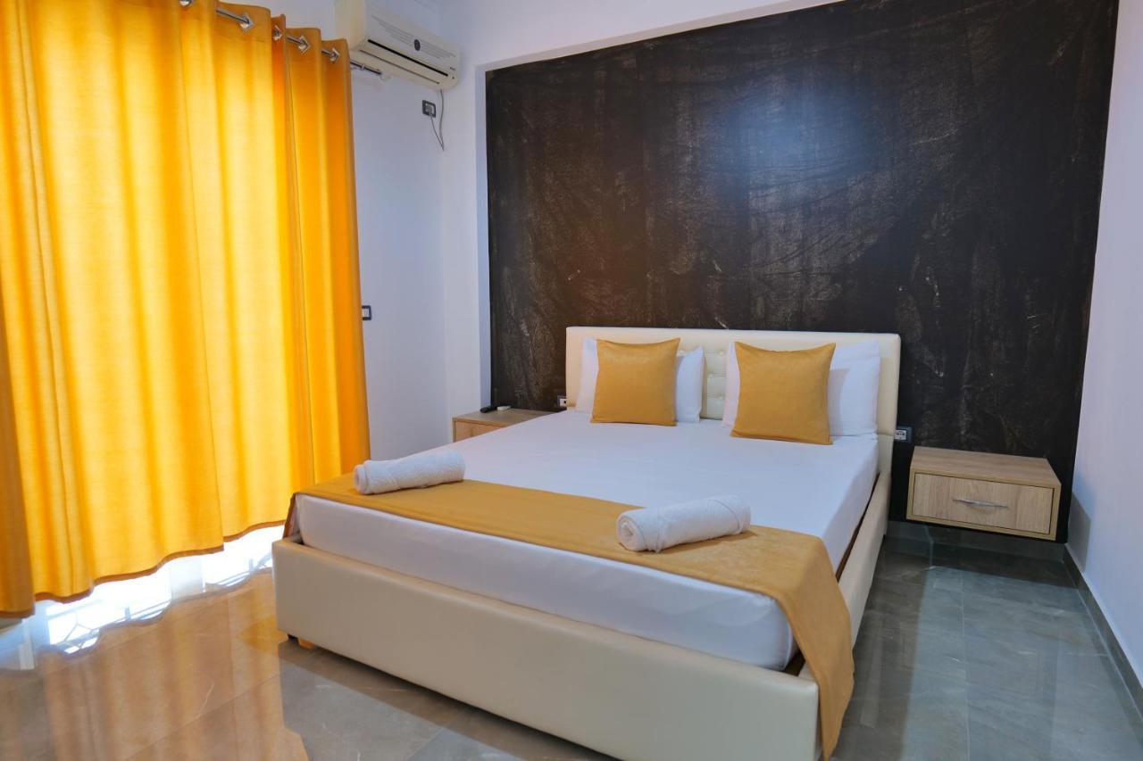 Hotel Adi-Vera Sarandë 外观 照片