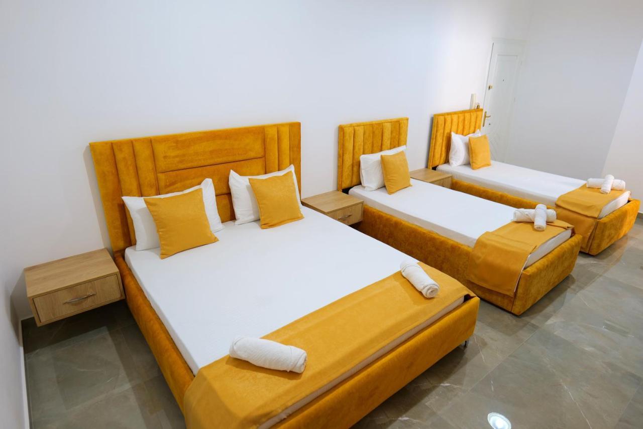 Hotel Adi-Vera Sarandë 外观 照片